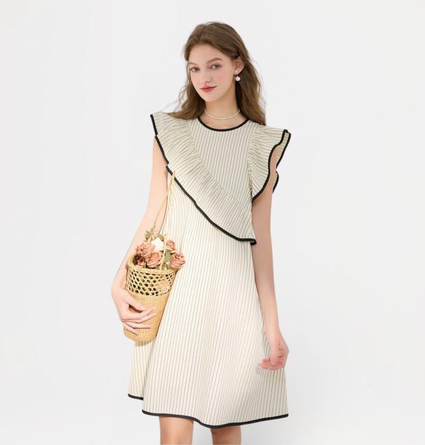 ĐẦM SUÔNG KẺ SỌC VIỀN ĐEN THANH LỊCH – BÈO LỆCH